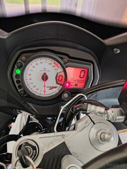 Suzuki gsx650f - 4