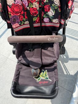 Kocik Cybex priam platinum - 4