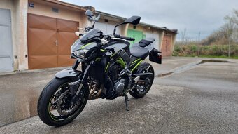 Kawasaki Z900 - 4