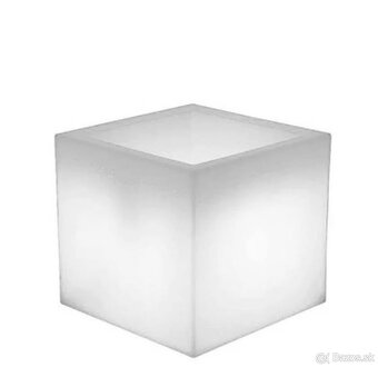 LED svetlo a kvetináč exteriérové - 4