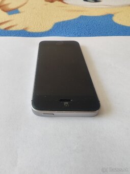 iPhone SE 32GB - 4