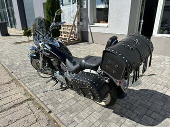 Kawasaki VN800 Classic - 4