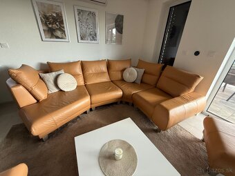 Kožený gauč s taburetkami - 4