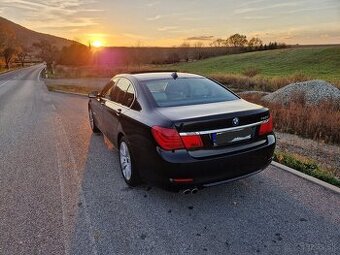 BMW 730D , F01 , 180KW - individual výbava - 4