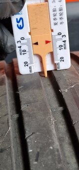 205/60 R16 Goodyear - 4