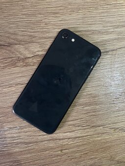 Iphone SE 2020 64gb + sklo + kryt - 4