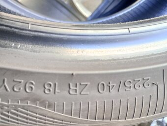 225/40 ZR18 92Y letné pneumatiky 2ks Vredestein - 4