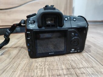 Sony a200 alpha fotoaparat fotak zrkadlovka - 4