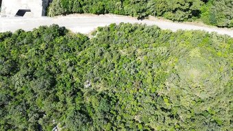 Investičná príležitosť na juhu Korčule – pozemok pri pláži - 4