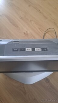 Predám Panasonic televízor - 4