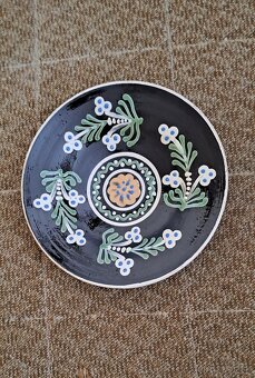 Maĺovane taniere - 4