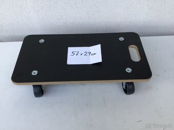 Podstavec na kolečkach - 4