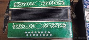Starý akordeón, harmonika top stav. - 4