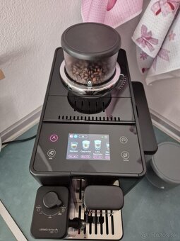 Kávovar Delonghi Rivelia - 4