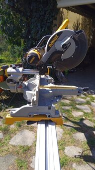 pokosová píla DEWALT DW718 - QS a stôl DE7023 - 4