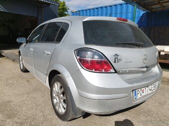 Opel Astra 1.4 16v - 4