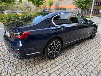 Odstúpim lízing BMW 750i L xdrive individual facelift - 4