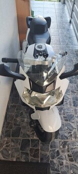 Predám detskú elektrickú motorku BMW - 4