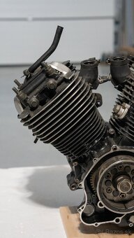 Motor Yamaha XVS 650 Dragstar - 4