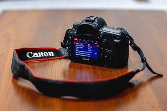 Canon 5D MIV - 4
