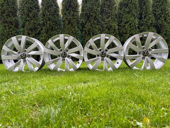 Original disky R16 VW Passat B8 5x112 - 4