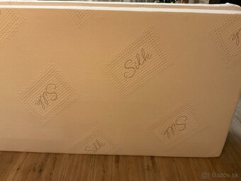 Predám 2 matrace  h/20cm,90x200cm - 4