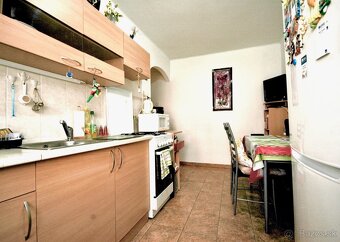 Predaj 2 izbový byt v nízko podlažnom bytovom dome Komárno - 4