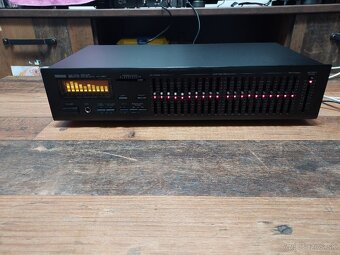 YAMAHA EQ-550 - 4