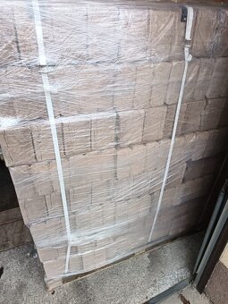 Brikety a pelety - 4