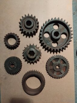 Zetor 25 ozubene kolesa - 4