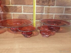 hutné sklo ružové, kameň-žardiniéra, váza a popolník - 4