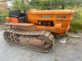 Pasovy traktor Fiat 455 - 4