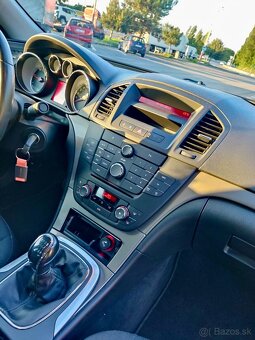 OPEL INSIGNIA - 4