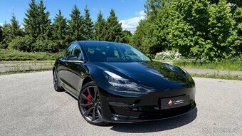TESLA Model 3 PERFORMANCE DUAL MOTOR - 4