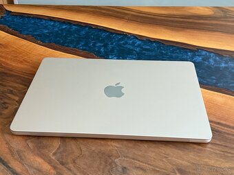 MacBook Air M2 Silver 13” 8/256gb - 4