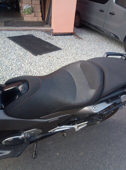 Honda Integra 750 S - 4