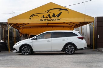 Toyota Auris 1.8 I VVT-i Hybrid -SK Pôvod/1.Majiteľ-NEBÚRANÉ - 4