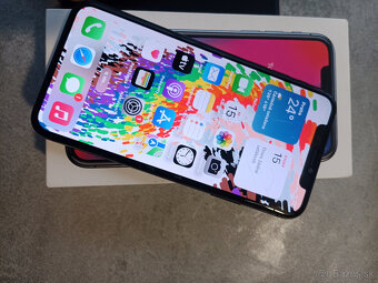 Apple iPhone X - 4