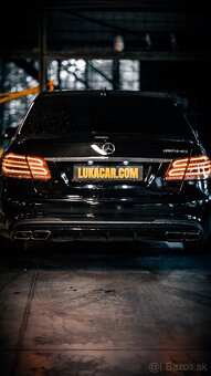 Mercedes-Benz E350d 4MATIC | 63S Paket AMG BLACK EDITION - 4