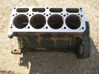 MULTICAR M25 -motor M25 4x4(90mm) , 4x2(85mm) , IVECO - 4