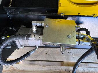 Mulčovač Buldog BD-1000 180kg - 4