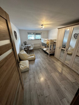 EXKLUZÍVNE PREDAJ:Komfortný bezbariérový 3-izbový byt v Senc - 4