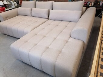 sedacka s elektrickym vysuvom - 4