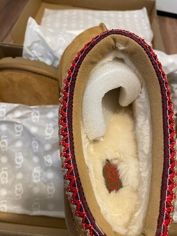 UGG Tazz II - 4