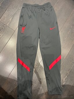 Suprava Nike-Liverpool - 4