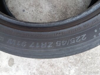 225/45 r17 letné pneumatiky - 4