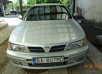 NISSAN MAXIMA QX model A32 - 4