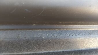 Predám: Roletka do kufra VW Passat B6 Combi - 4