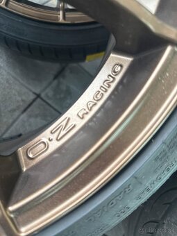 OZ Ultraleggera HLT 18" ET35 / 5x112 5x110 / opel astra - 4