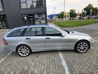 Mercedes C trieda T (combi) C 220 CDI - 4